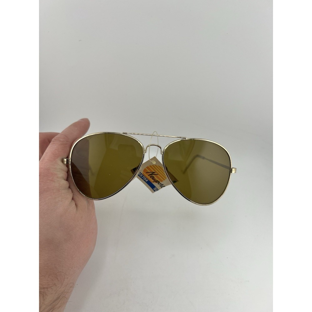 Vintage 1988 Newport Newport Beach Aviator‎ Sunglasses Gold Brown Lens 985754
